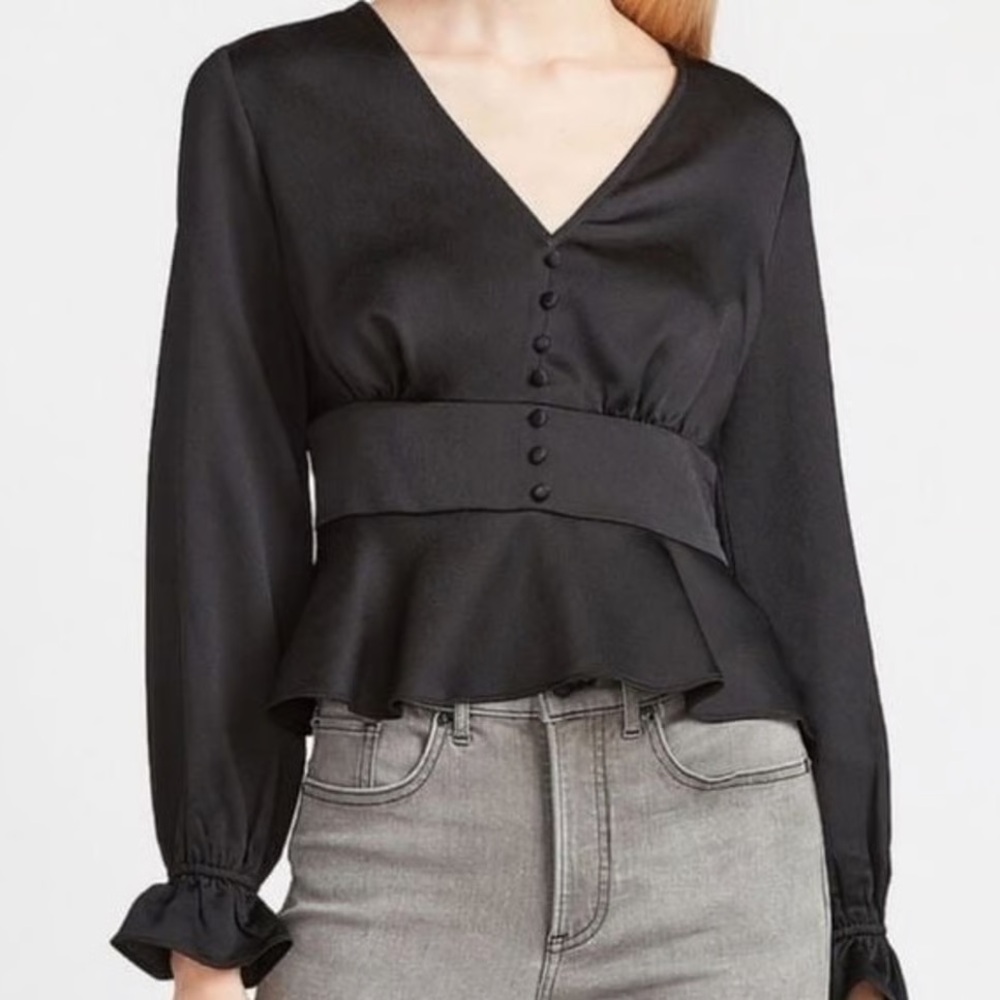 Express V-Neck Peplum Blouse Medium